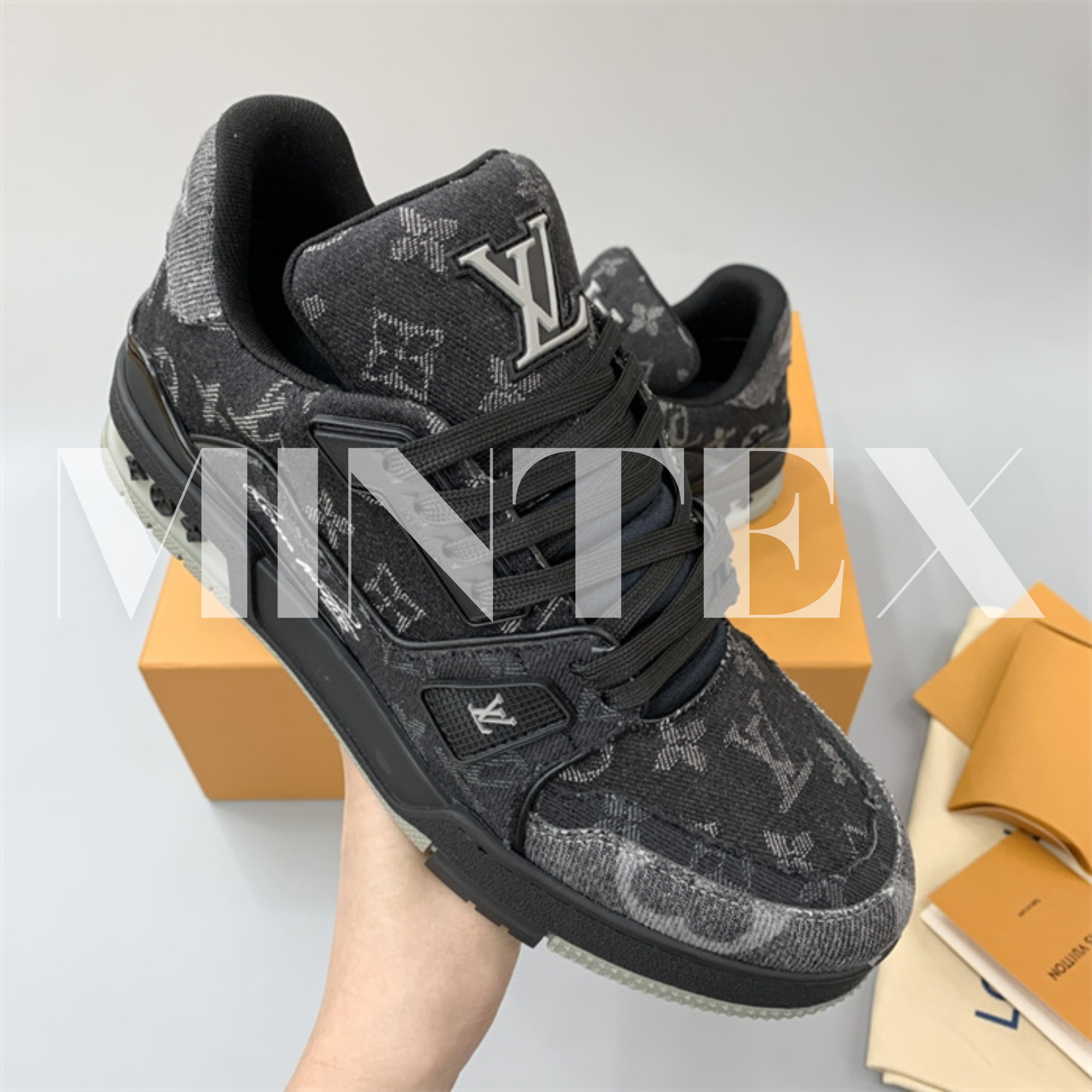 LV Sneakers